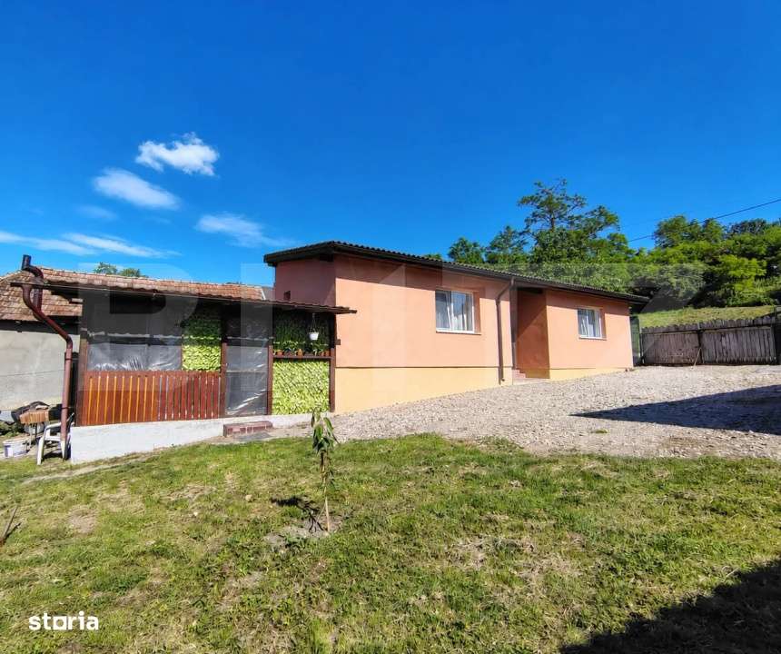 Casa individuala 70 mp, teren 926 mp, in Gadalin, Comuna Jucu