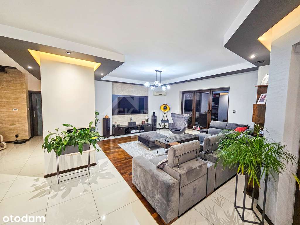 Dom wolnostojący Kielce Zalesie, 6 pokoi, 954 m² - Pełny obrazek: 1/19