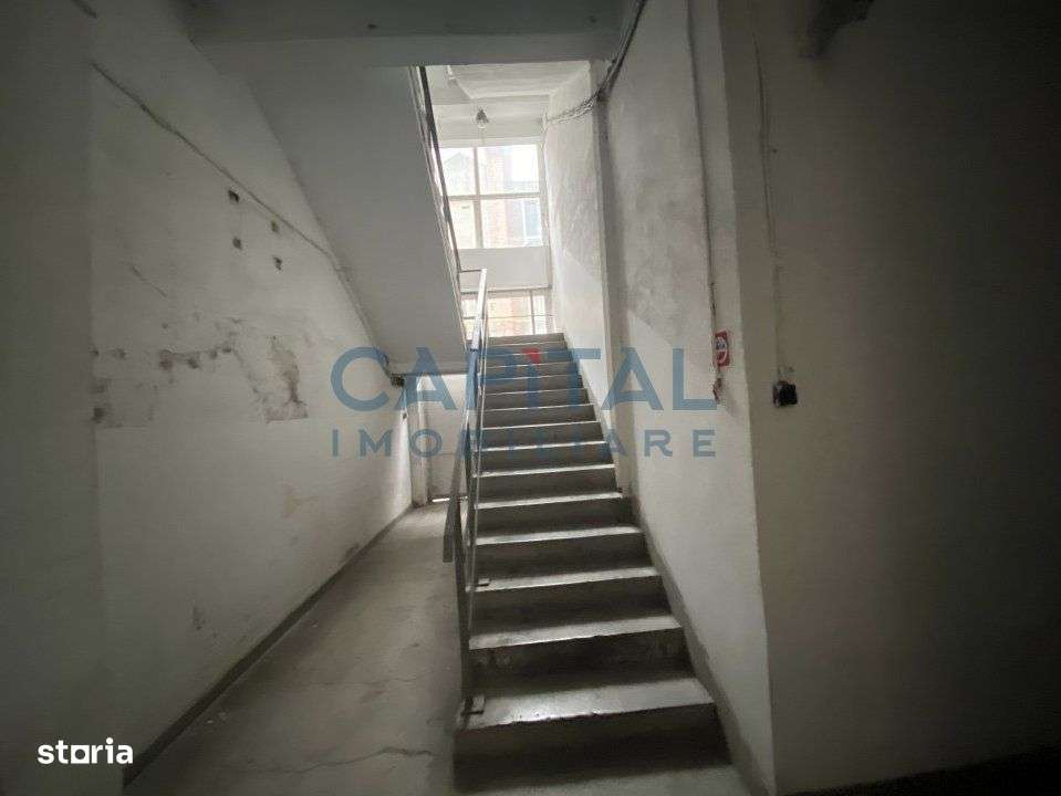 Spatiu Comercial de inchiriat Piata 1 Mai, 240mp, parter - Imagine principală: 5/6