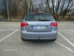 Audi A3 1.6 Sportback S tronic Attraction - 4