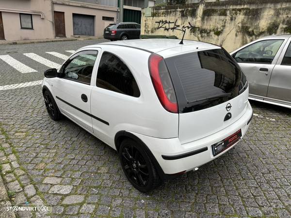 Opel corsa C 1.3 CDTI Sport Van - 4