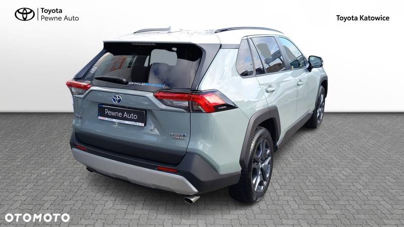 Toyota RAV4 - 6