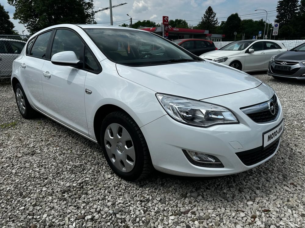 Opel Astra J 1.4 EcoFLEX Edition 2010