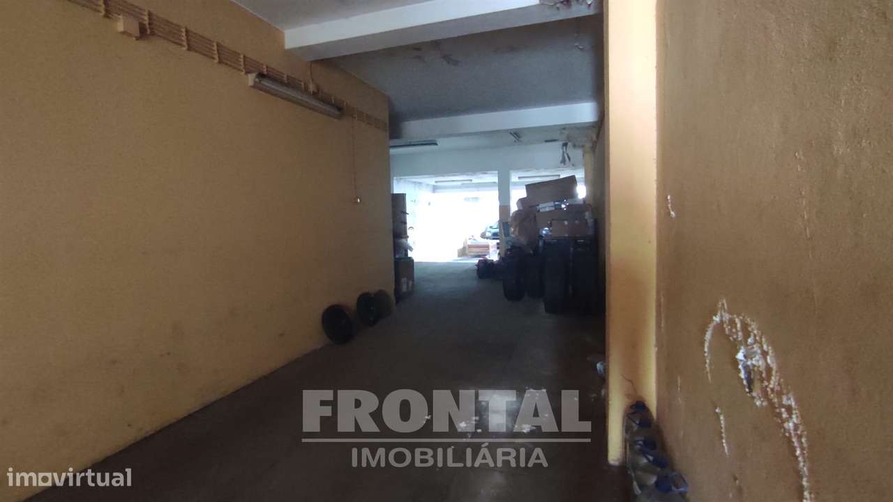 Armazém - 260m2| Carvalhido, Centro Do Porto - Grande imagem: 2/7