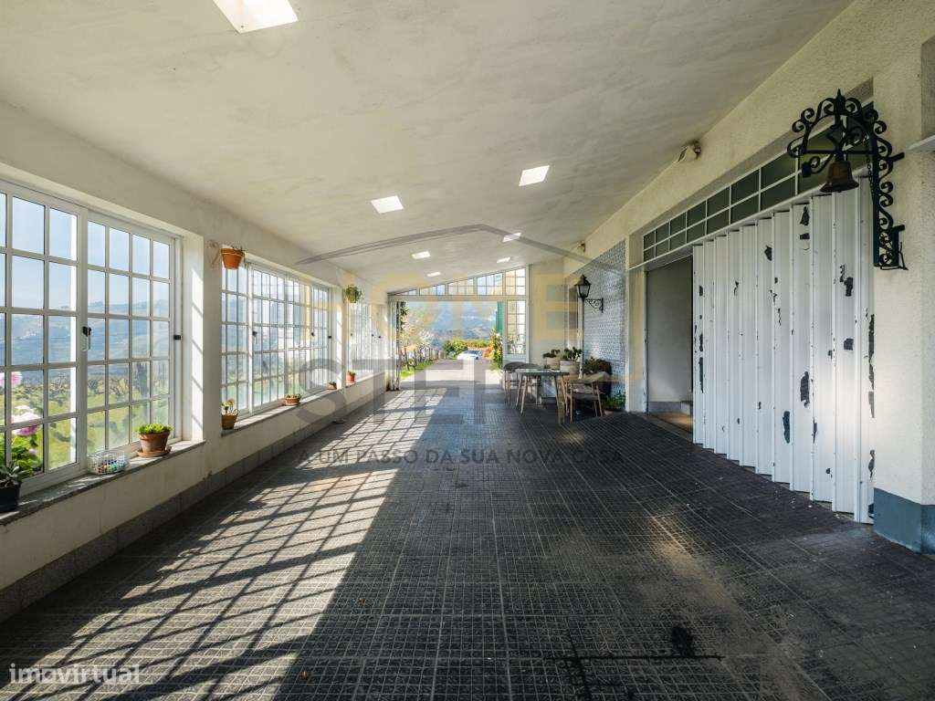 Quinta T4 com Vinhas e Oliveiras, em Santa Marta de Penaguião - Douro-9