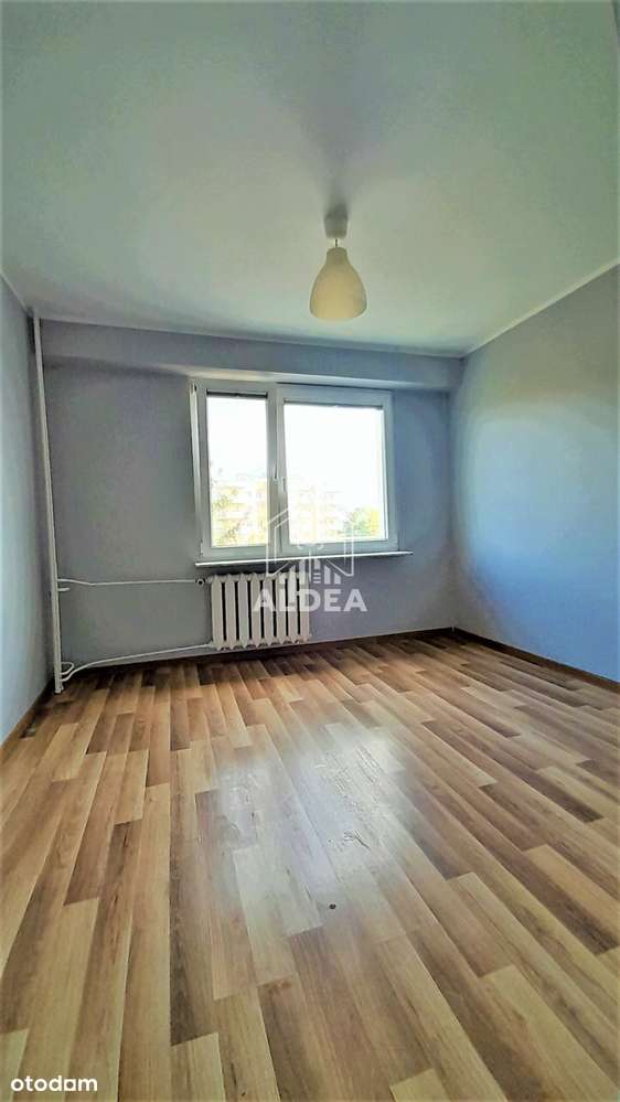 Przestronne Słoneczne Wyremontowane na Sprzedaż-7