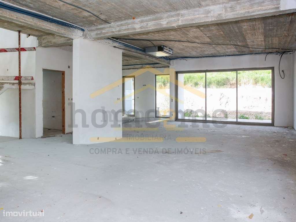 Magnífica Moradia Nova 560 m2- Vila Franca de Xira-19
