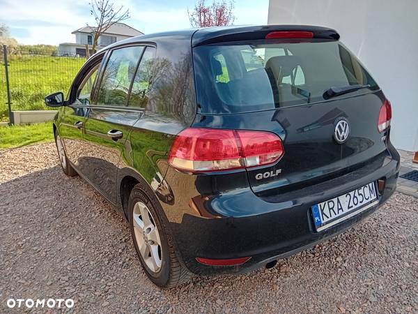 Volkswagen Golf - 26