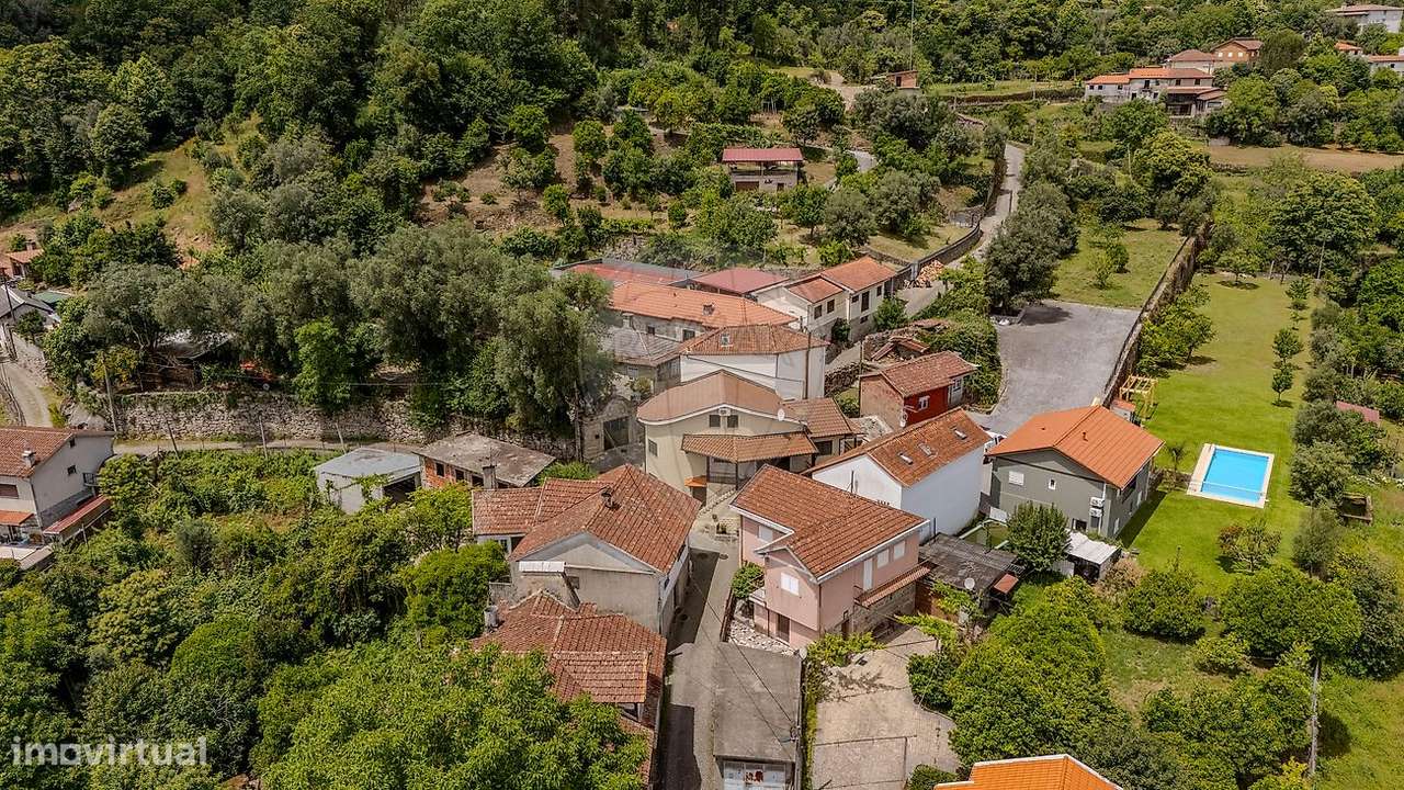 Moradia T4 para venda-3