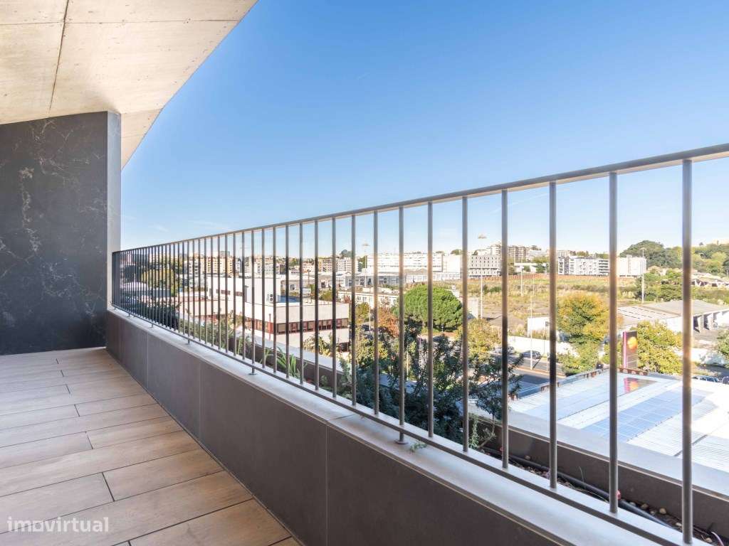 Apartamento T3 | 3 Frentes | Varandas | 2 Lugares de Garagem | Naut...-27