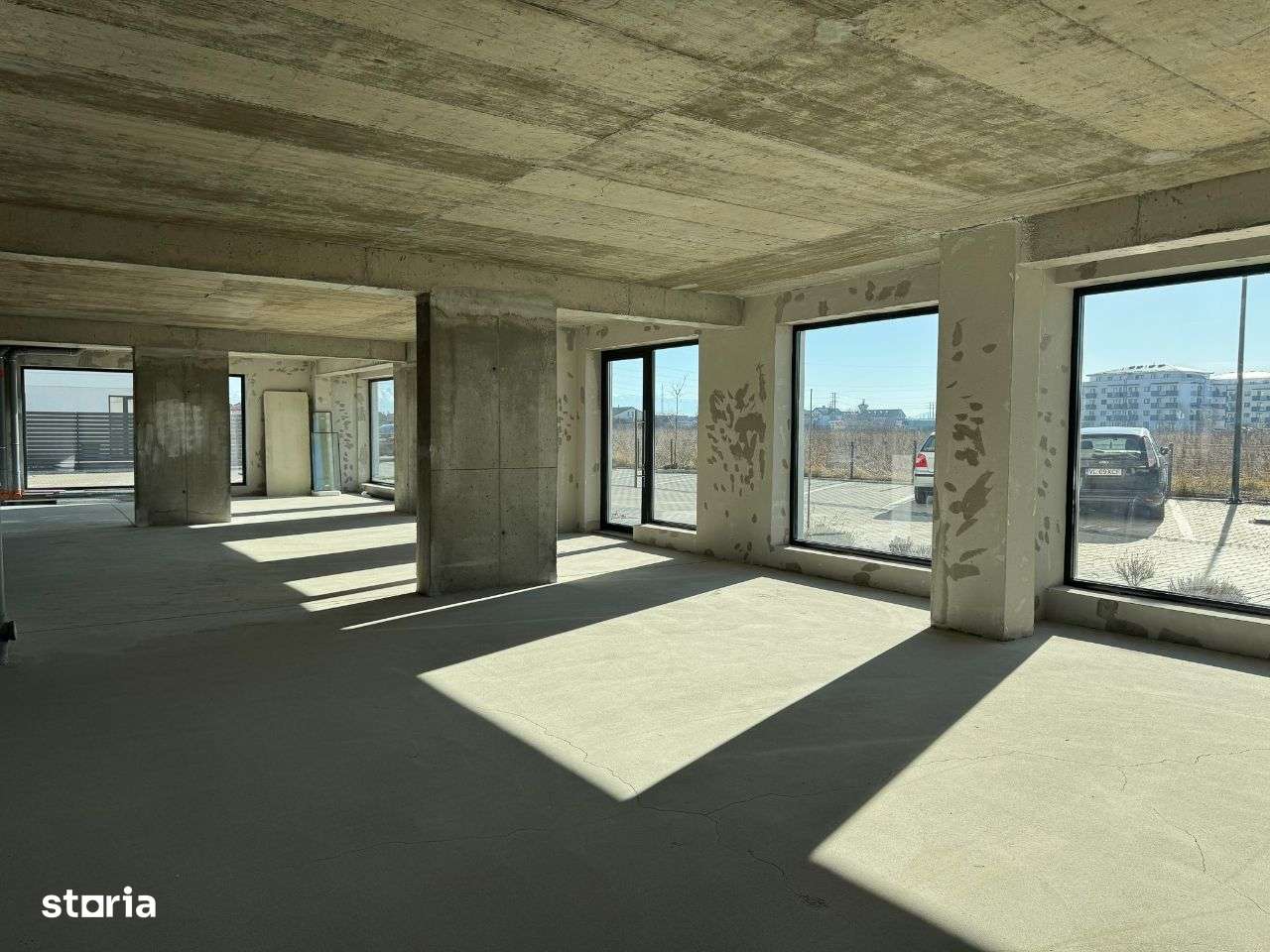 Spațiu comercial – Calea Șurii Mici, ansamblul Valletta Park-11