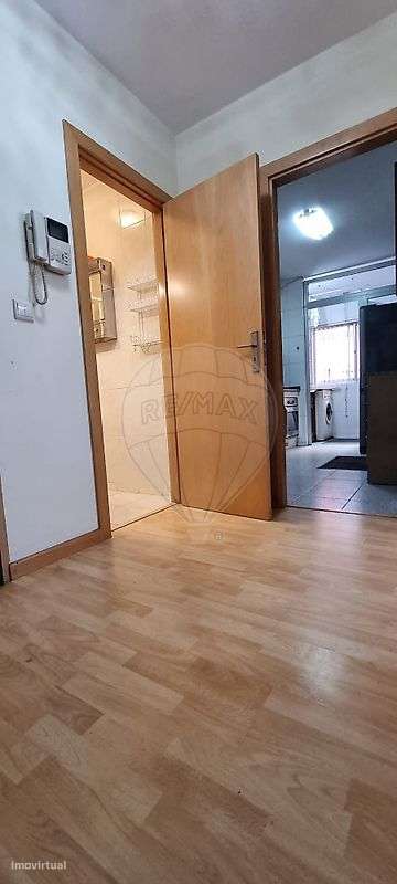 Apartamento T2 para arrendamento - Grande imagem: 4/49