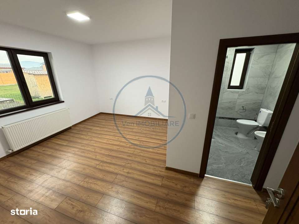 Casa moderna de vanzare – 143 mp, teren 700 mp Zona Aerodrom - Imagine principală: 4/13