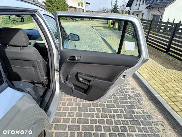 Opel Astra 1.7 CDTI Caravan DPF (119g) Edition - 23
