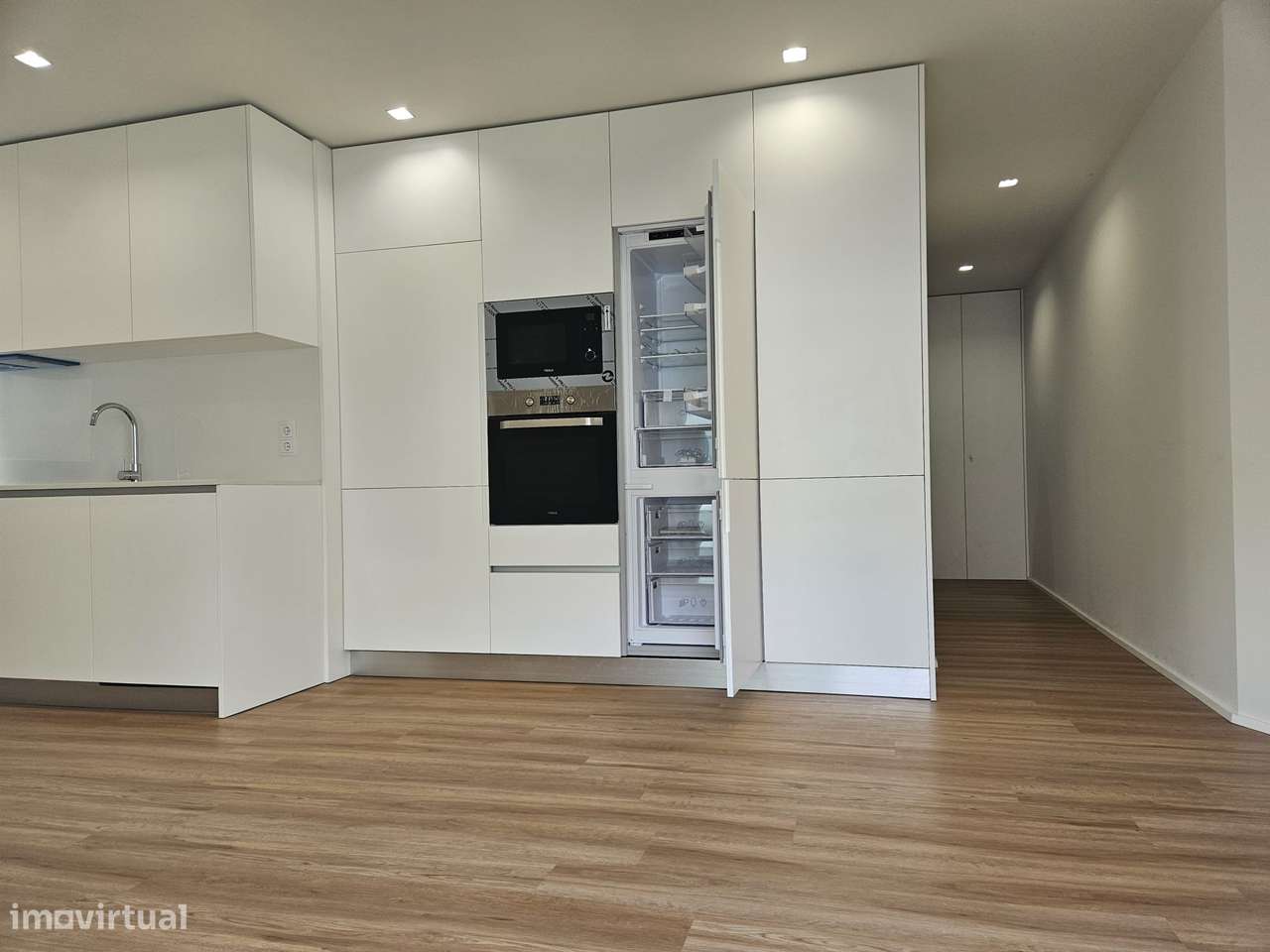 Andar moradia T1  ao Metro, Matosinhos Sul - Grande imagem: 2/16