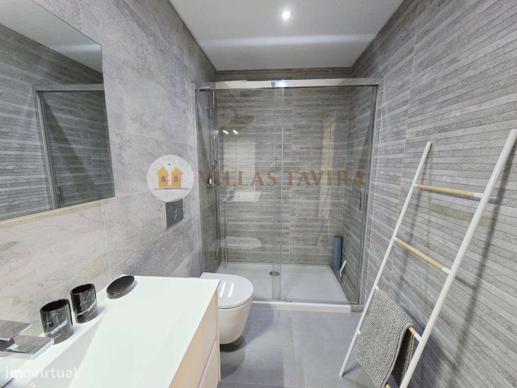 Apartamento T3 com Terraço, Vista Mar, Jacuzzi e Estacionamento Pri...-17