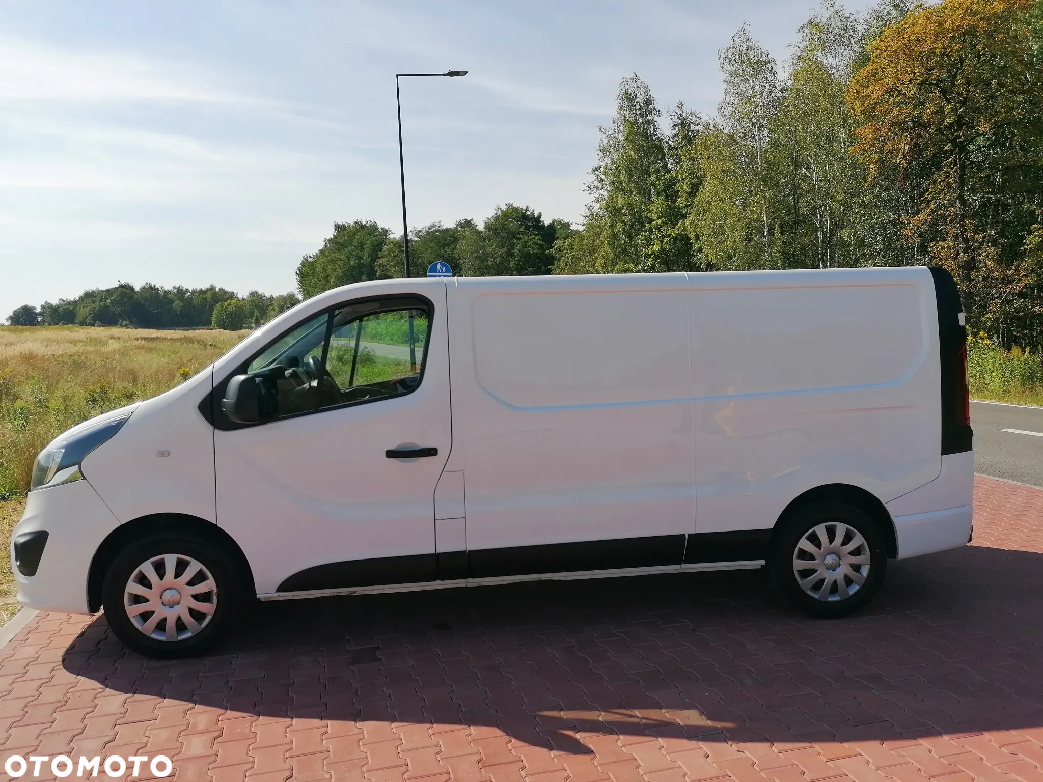 Opel Vivaro - 4