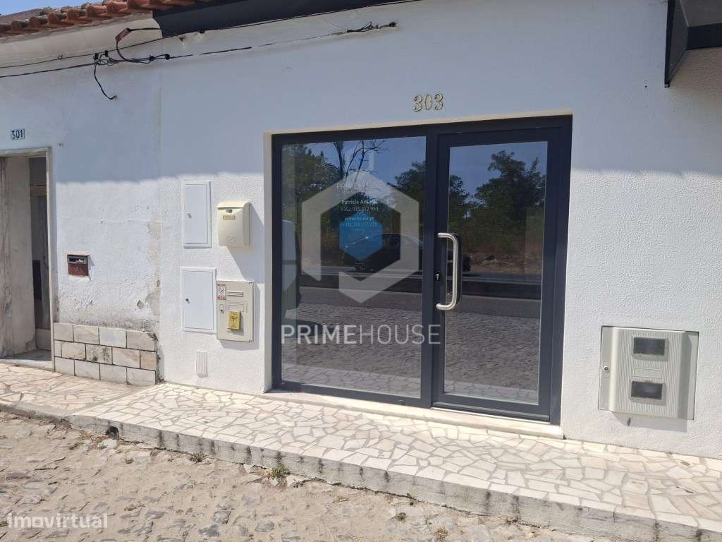 Loja Ampla para Arrendamento - Ideal para Comércio - Grande imagem: 2/24