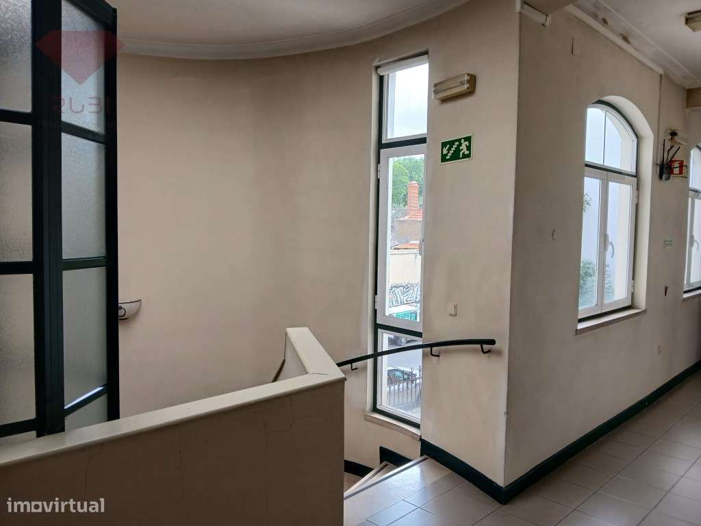 Edifício Comercial no Bairro do Salgado-32