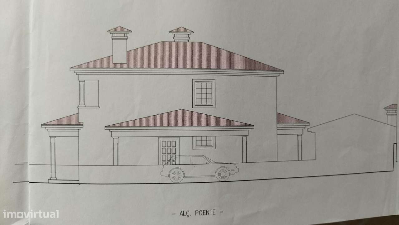MORADIA INDEPENDENTE - EXCELENTE ESTADO E OPTIMA LOCALIZAÇÃO - Grande imagem: 2/26