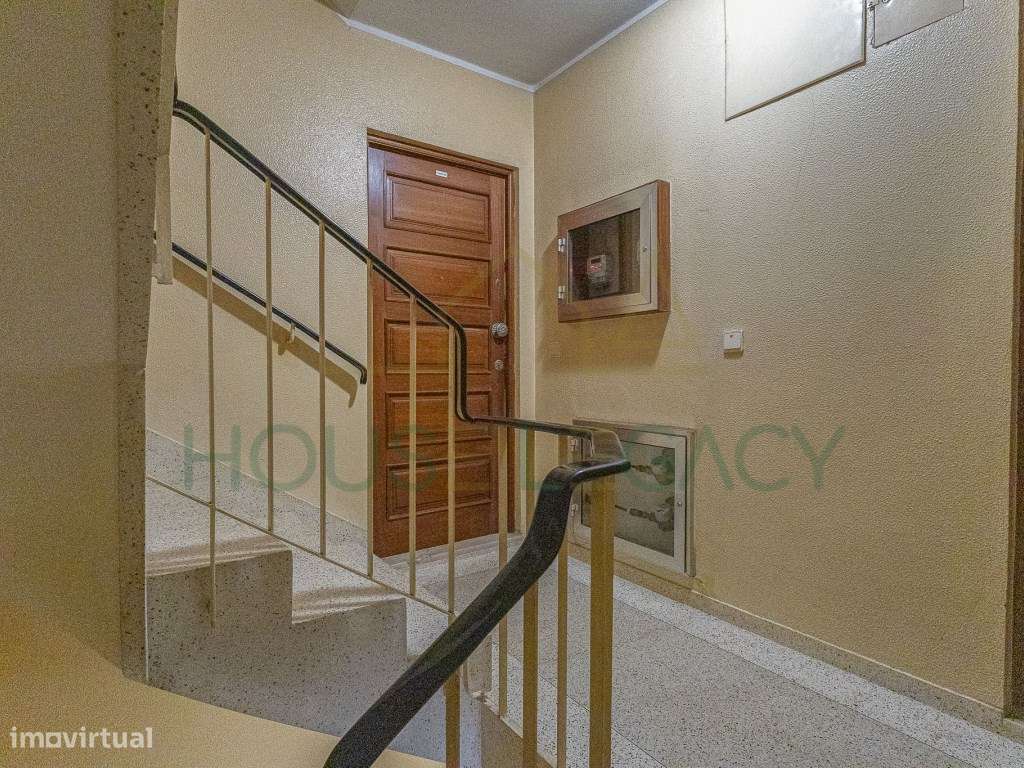 Apartamento T1 - Senhora da Hora-28