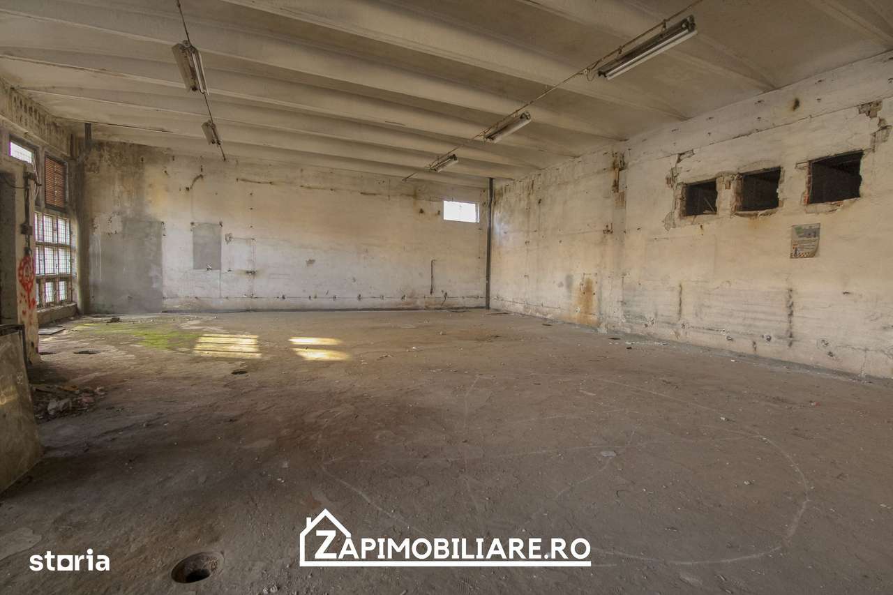 Cladire 3 nivele 529 mp utili - zona Poli 2 - - Imagine principală: 2/7