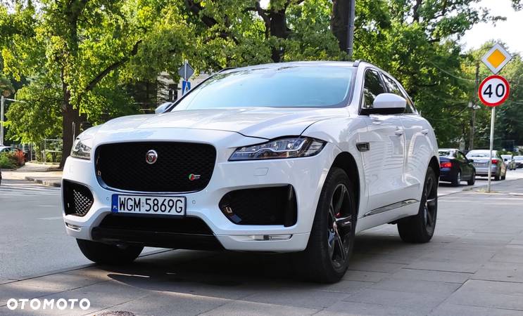 Jaguar F-Pace 3.0 V6 AWD S - 1