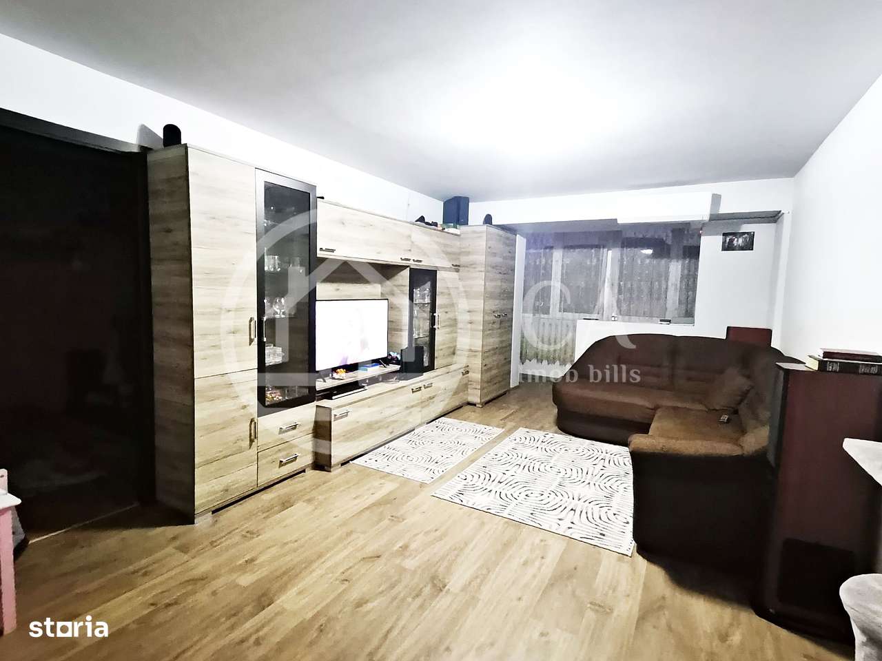 Apartament cu 4 camere de vanzare in Decebal, Oradea - Imagine principală: 1/12