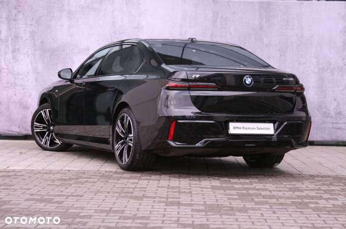 BMW i7 xDrive60 M Sport - 4