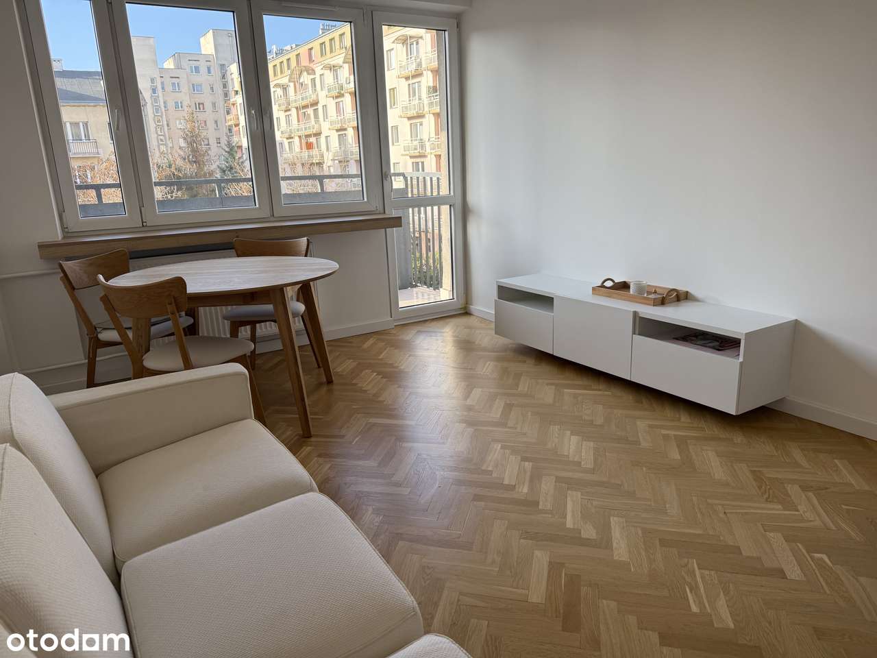 52, 54 m2 z balkonem i garażem przy ul.Mokotowskiej-1