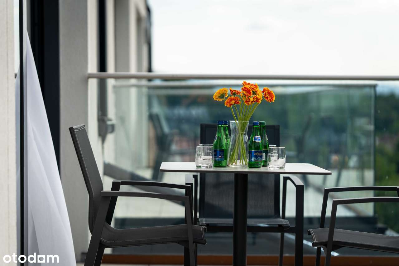 Wyjątkowy apartament z tarasem i balkonem !-11