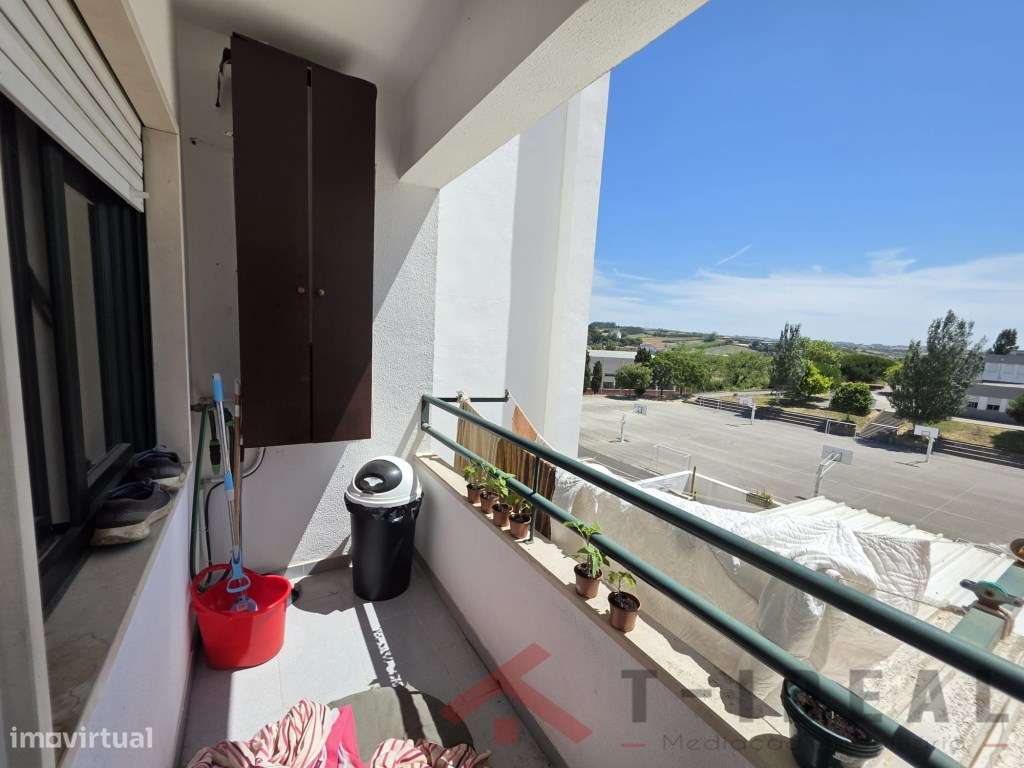 Apartamento T3 no Centro da Lourinhã-10