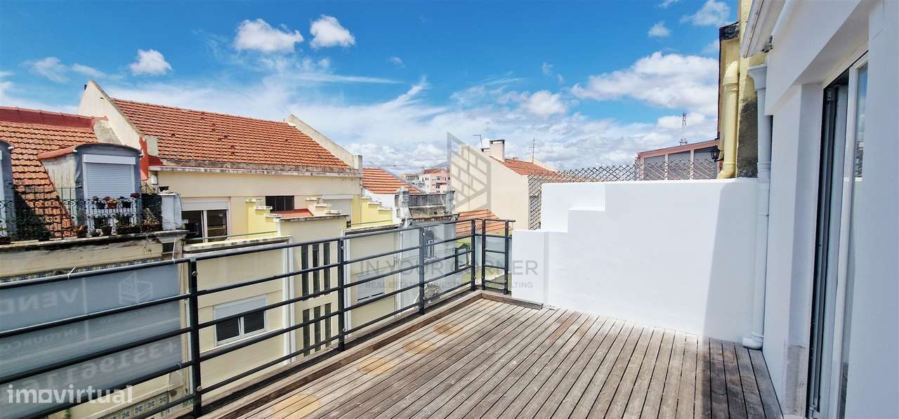 Apartamento T2 Venda em São Vicente,Lisboa-24
