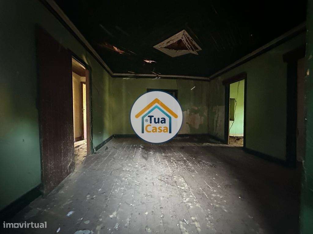 Moradia T7 em Ruína em Almalaguês, Coimbra - Grande imagem: 4/36