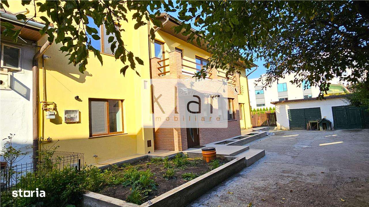 Casa renovata 200mp pe 2 niveluri,parcare, curte cu foisor,Centru, zon - Imagine principală: 1/20