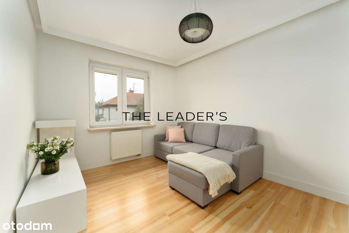 Rodzinny dom po remoncie | Ogródek, garaż, metro-12