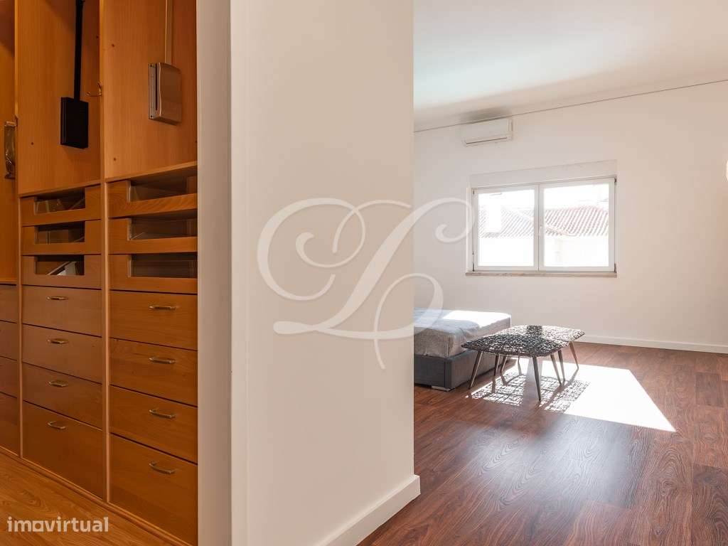 Moradia T5 c/ Piscina e Zona Lounge | Estoril-34