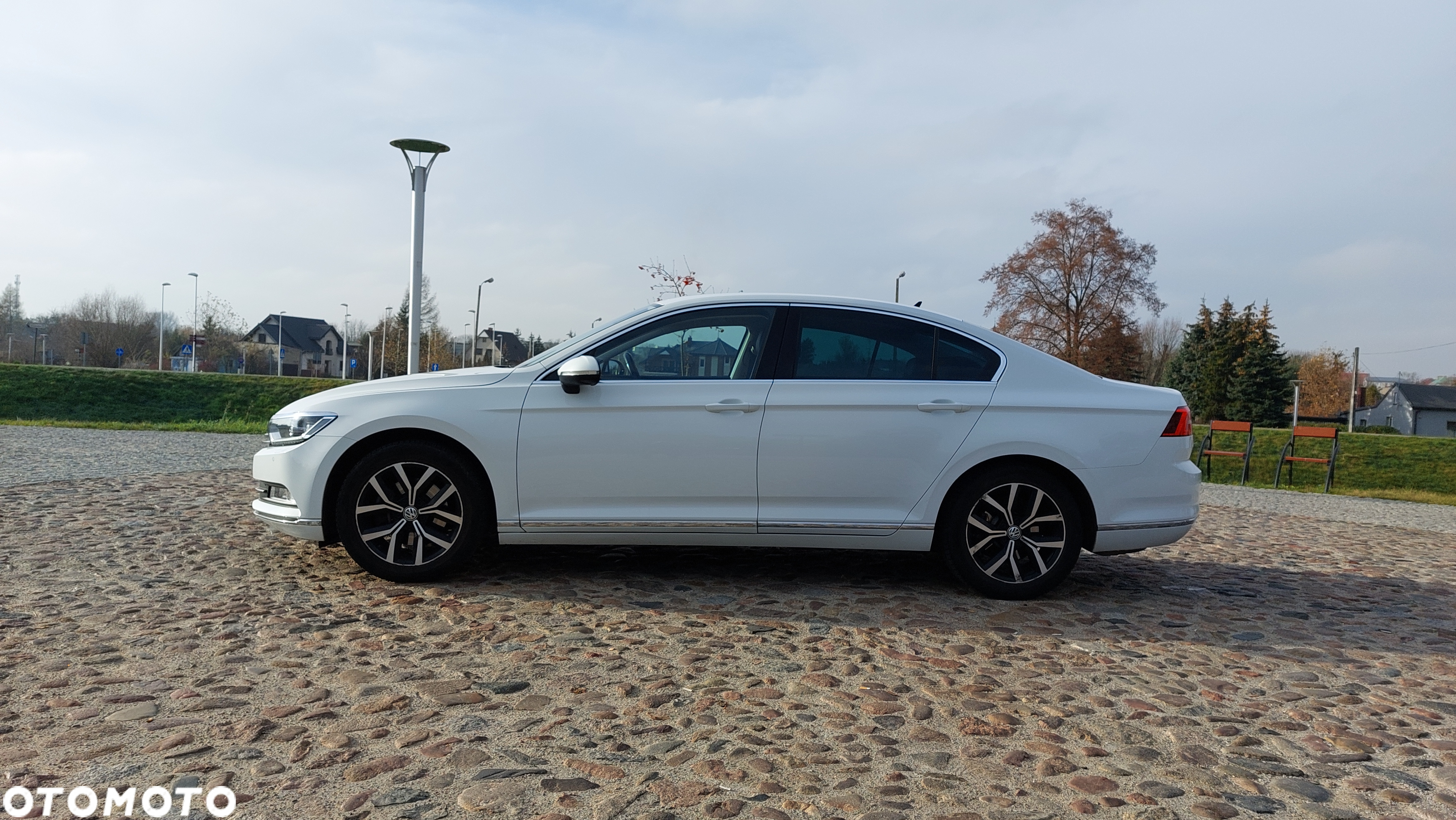 Volkswagen Passat 1.8 TSI BMT Highline - 4