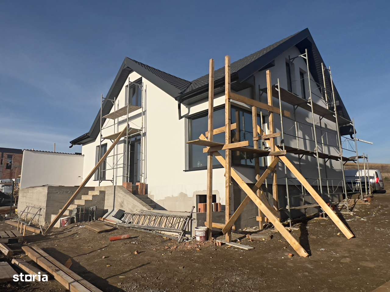 Casă unifamilială de vânzare–Șura Mare. Panoramă deosebită spre Sibiu - Imagine principală: 2/13