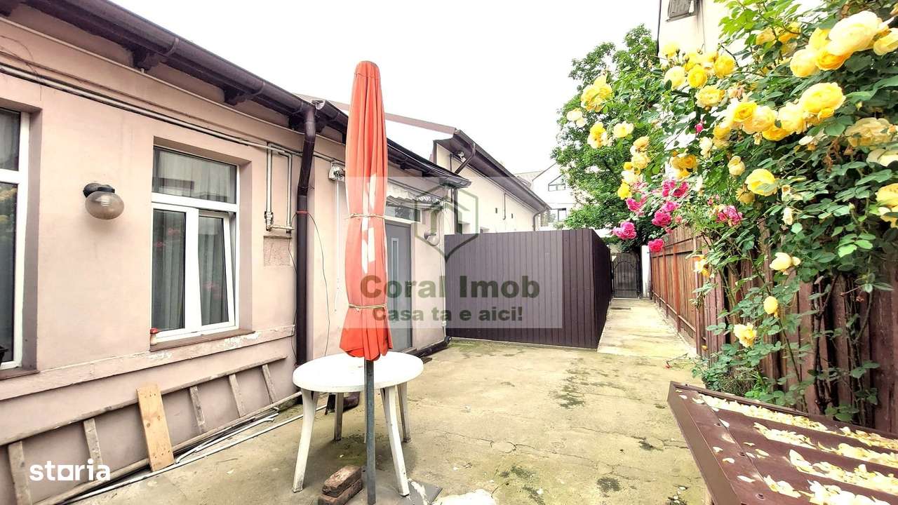 Casa de vanzare curte individuala, centrala, Lacul Tei!-12