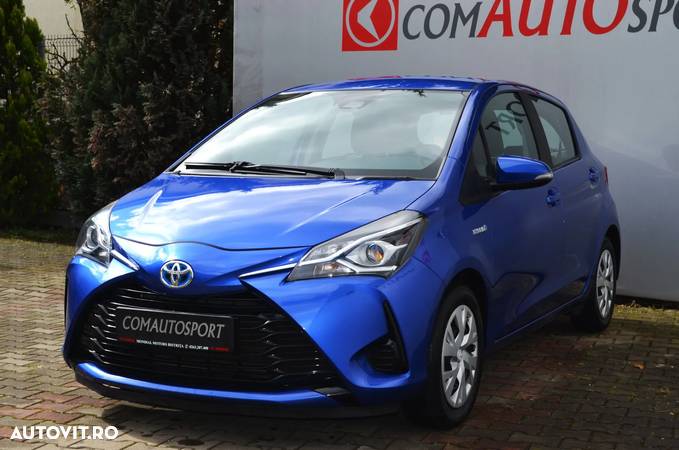 Toyota Yaris 1.5 VVT-i HSD Active - 3