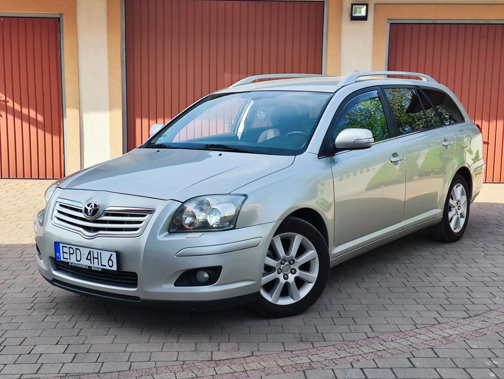 Toyota Avensis II 1.8 VVT-i Sol Premium 2006