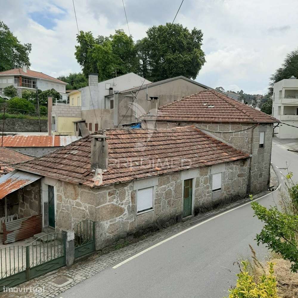 Casa sobrada,cortes,quinteiro,e ramadas.(500 m2) - Grande imagem: 4/17