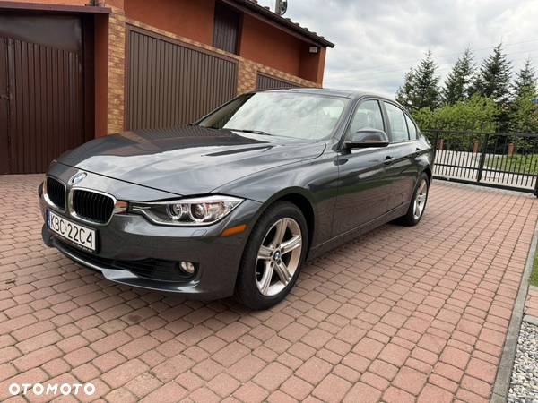 BMW Seria 3 328i xDrive Sport-Aut Sport Line - 2