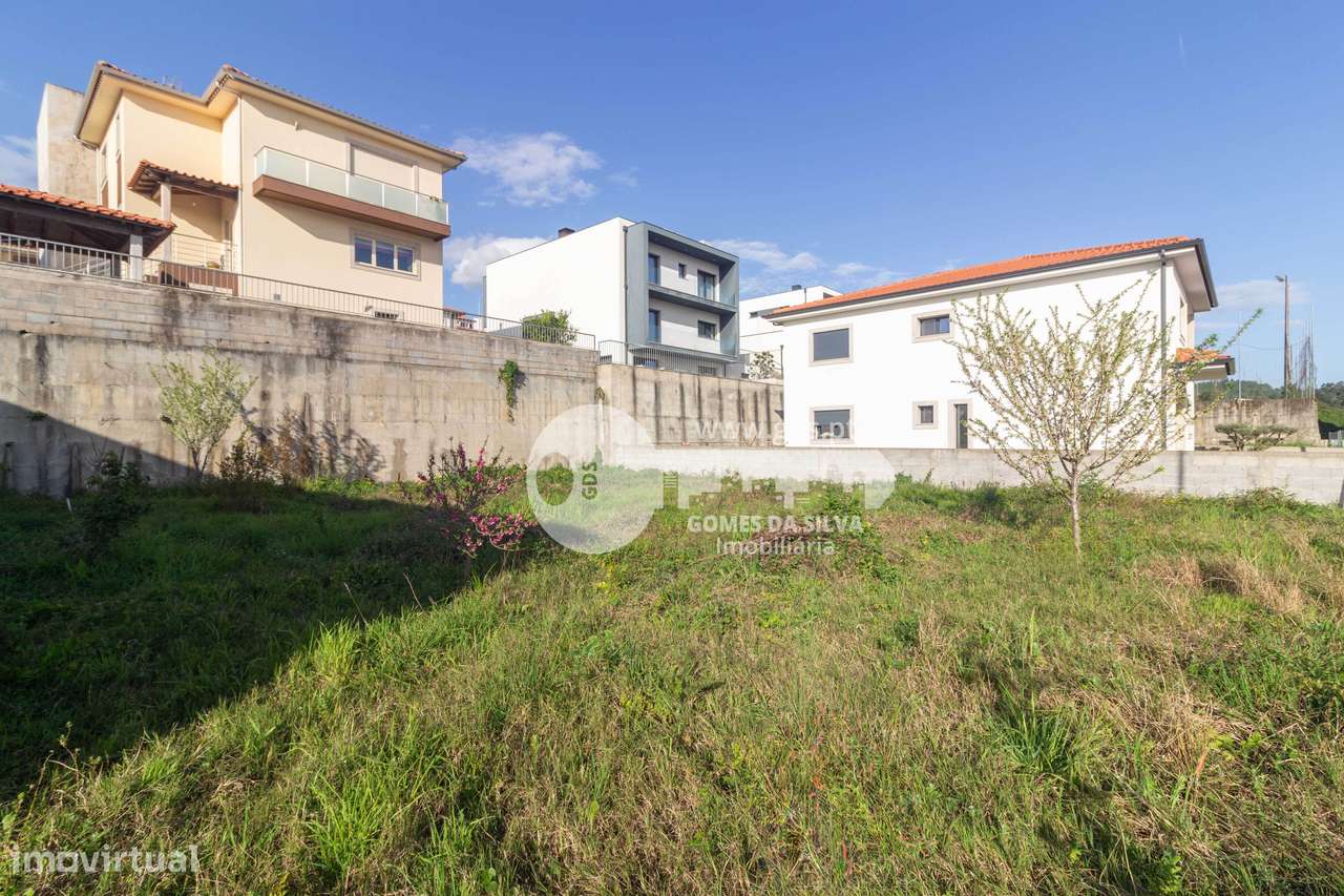 Lote de Terreno para Construção | Caires, Amares - Grande imagem: 4/12