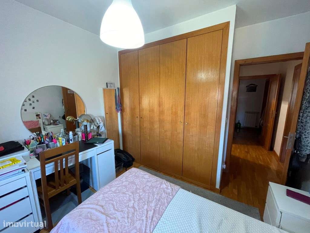 Apartamento T2 com Suíte, Varanda e Garagem | Alfena - Valongo-12
