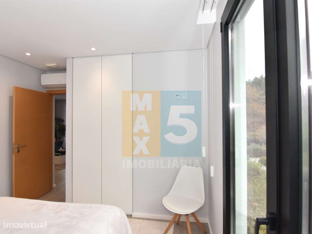Villa com 4 moradias junto Praia Fluvial de Poço Corga - Castanheir...-37