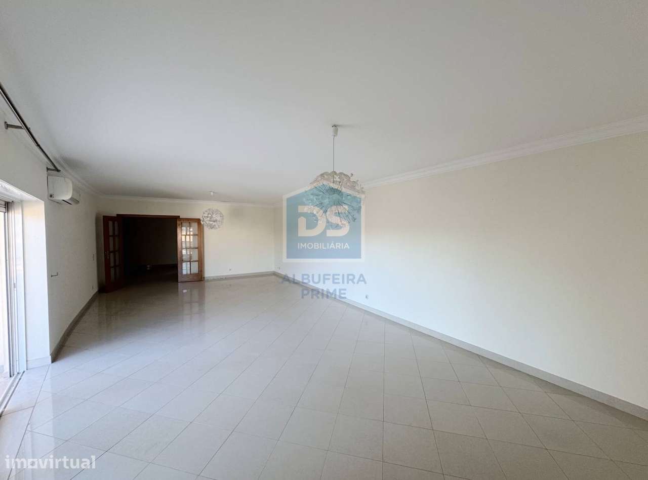 Apartamento T3 Venda em Quarteira,Loulé-3