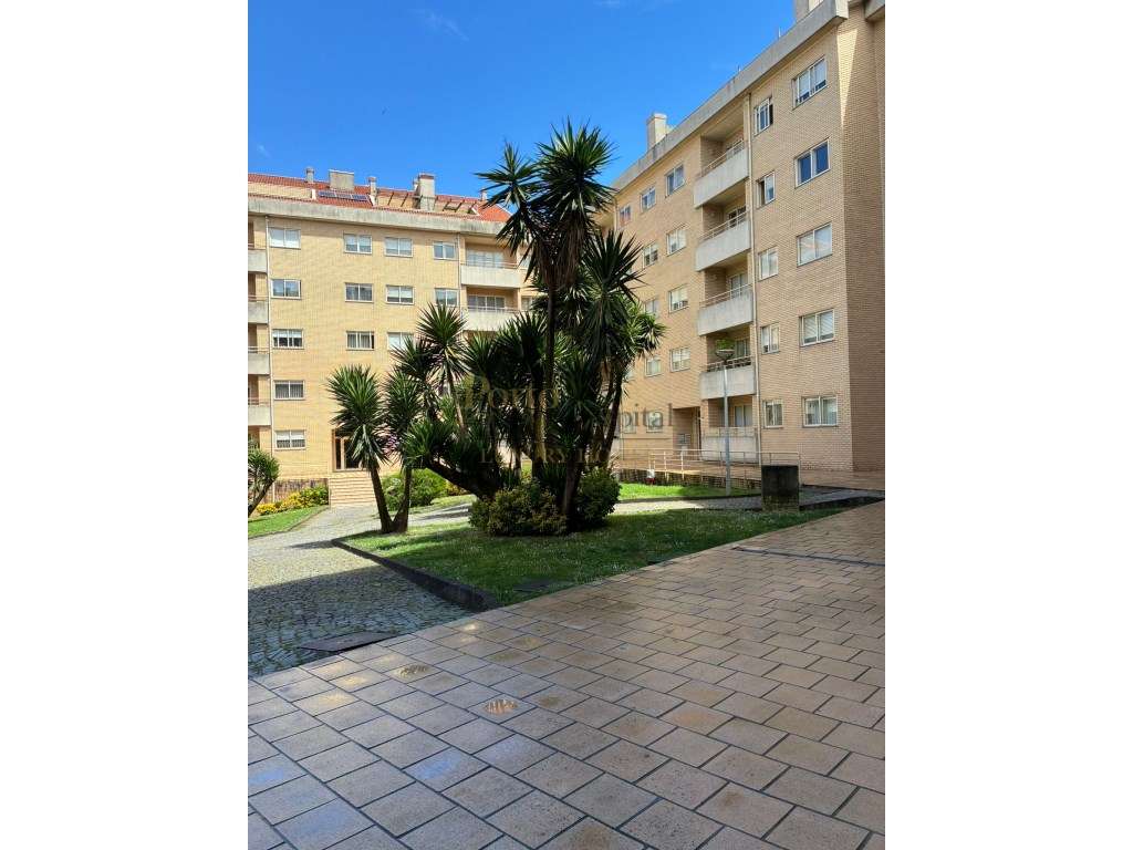 Duplex T2 Usado para Venda em Canidelo, Vila Nova de Gaia, Porto co...-24
