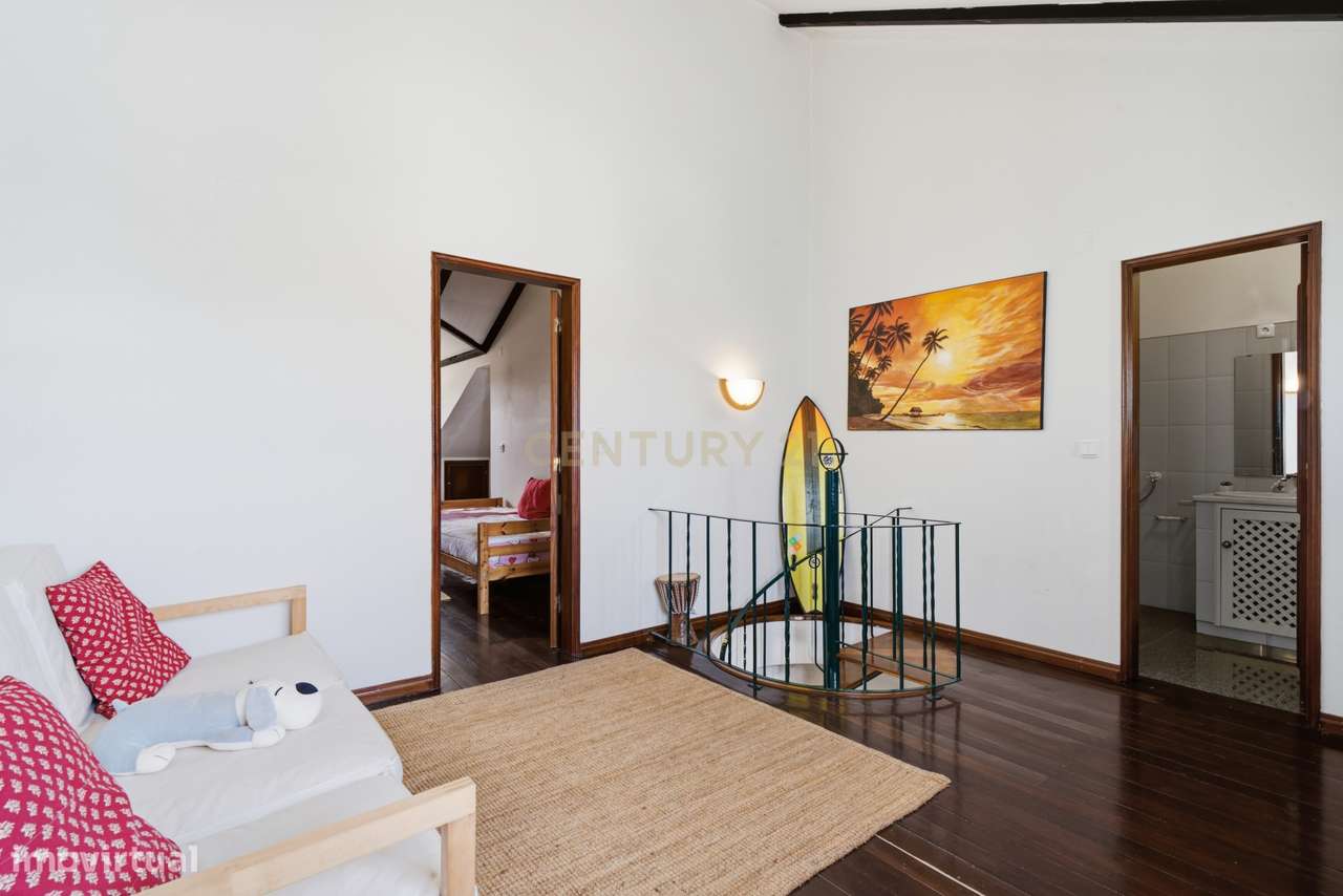 Duplex T2+2 em Lourinhã com Terraço e Proximidade à Praia-33